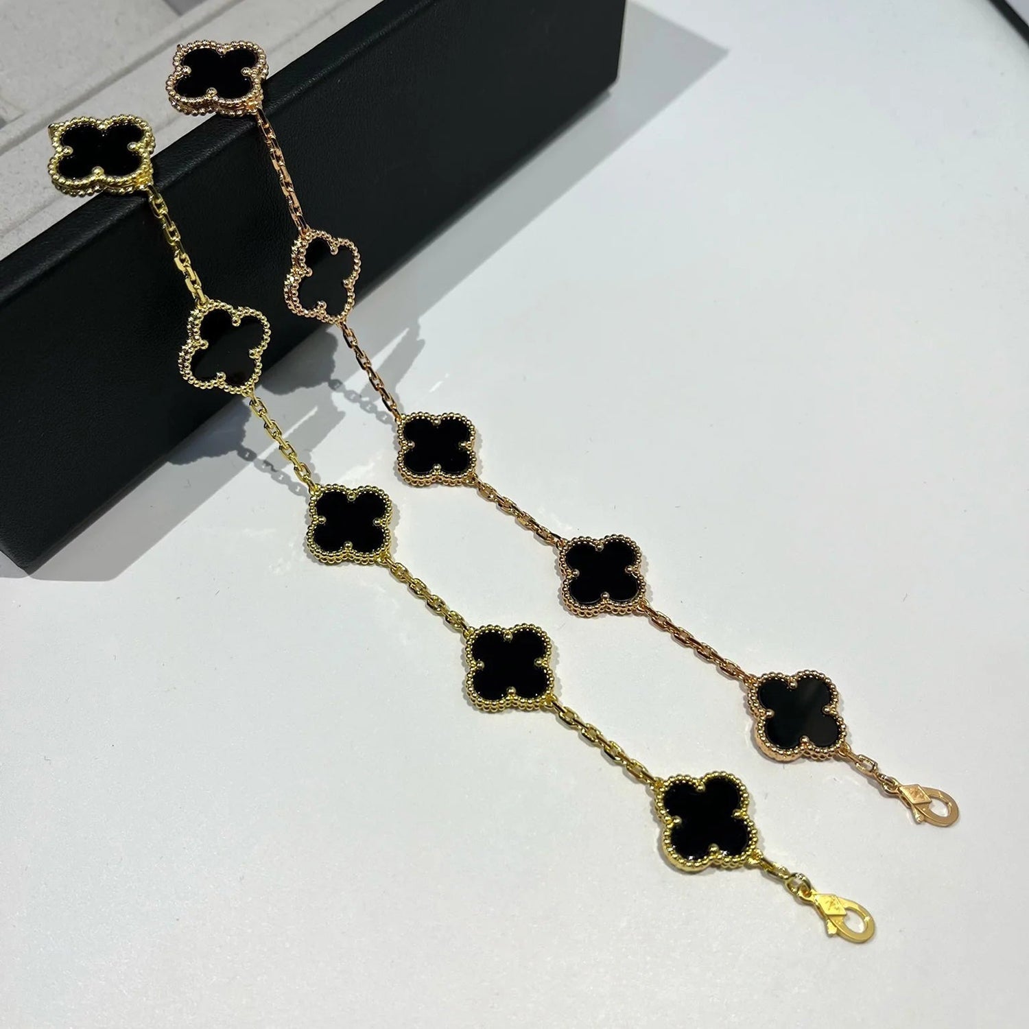 [Dream]NEUE CLOVER 5 MOTIF ONYXS ARMBAND KOLLEKTION
