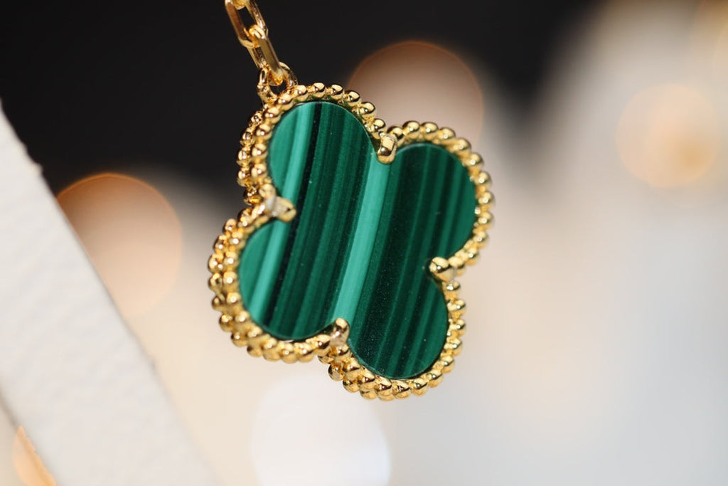 „Dream“-Ohrringe, Kleeblatt, Gold, Malachit, Diamant, 3 Motive