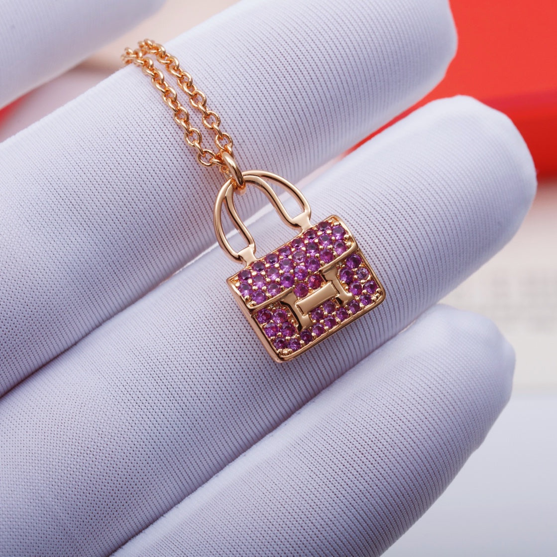 „Dream“CONSTANCE PEDANT PURPLE DIAMOND HALSKETTE