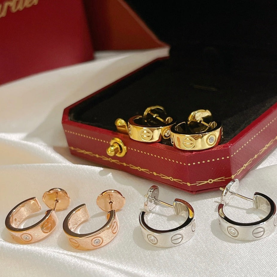 「ドリーム」ラブピアス 5.7mm ダイヤモンド2石