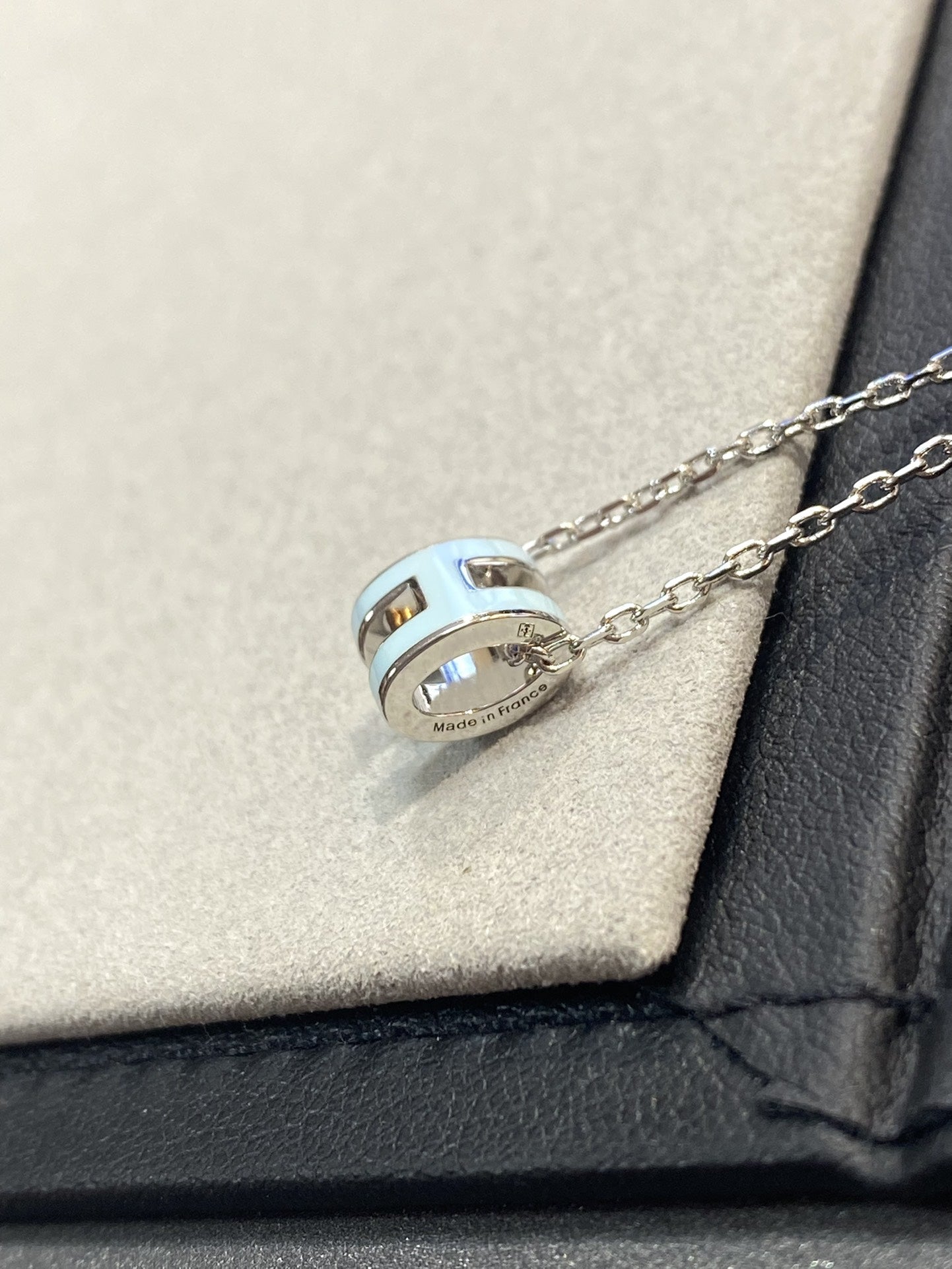 ¡®Dream¡¯POP H LIGHT BLUE NECKLACE