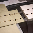 『ドリーム』クローバー 20モチーフ オニキス ネックレス