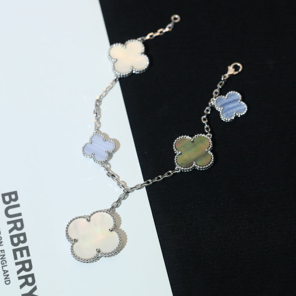 „Dream“KLEE-ARMBAND 5 MOTIVE MOP CHALZEDON SILBER