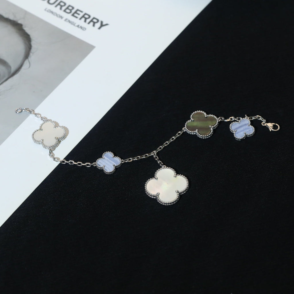 „Dream“KLEE-ARMBAND 5 MOTIVE MOP CHALZEDON SILBER