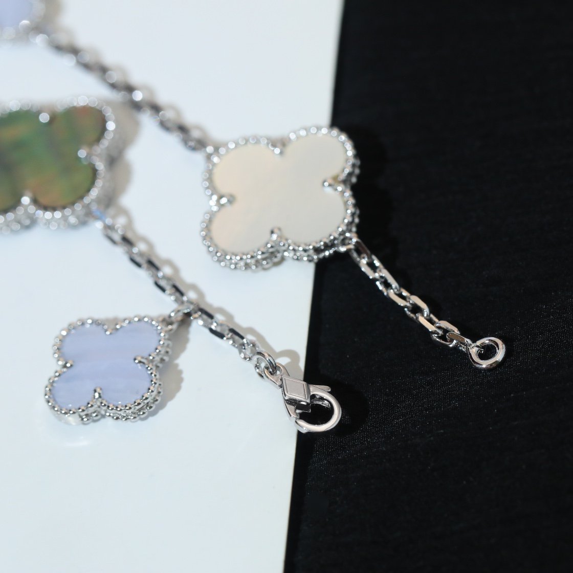 „Dream“KLEE-ARMBAND 5 MOTIVE MOP CHALZEDON SILBER