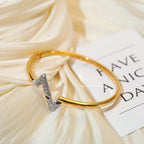 „Dream“-VOLTE-UPSIDE-DOWN-Armband aus Gold und Diamanten