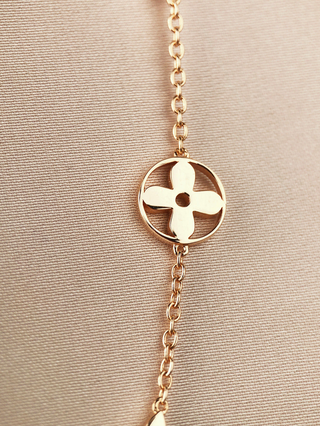 ¡®Dream¡¯STAR AND SUN 7 MOTIFS GOLD BRACELET