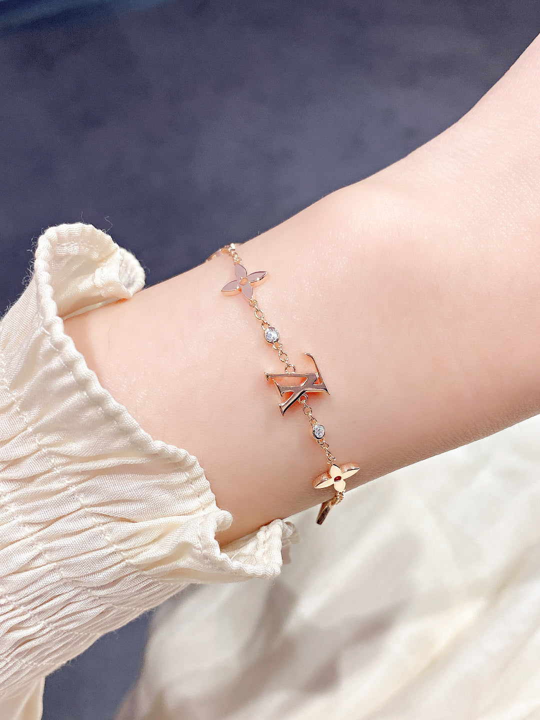 ¡®Dream¡¯STAR AND SUN 7 MOTIFS GOLD BRACELET