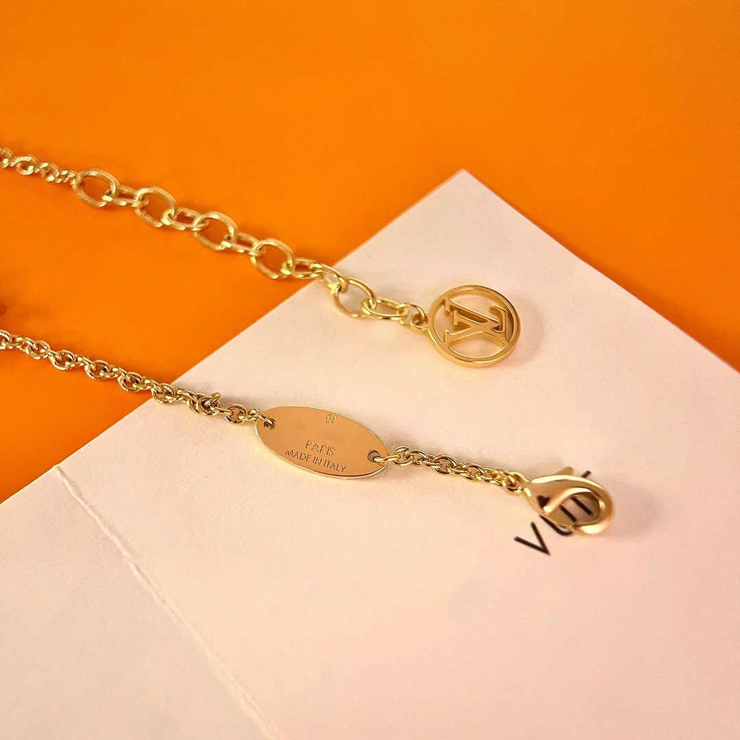 ¡®Dream¡¯LOGO STAR MOTIF GOLD BRACELET