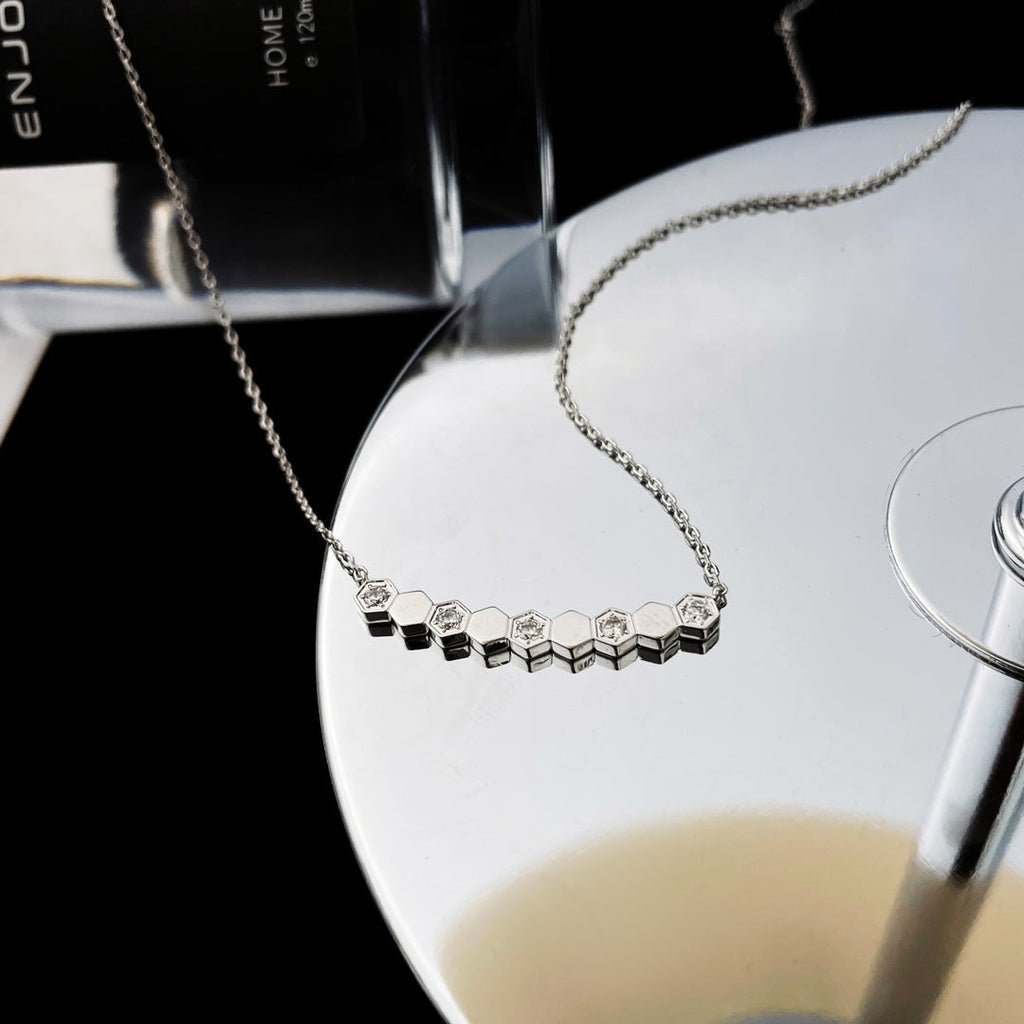 ¡®Dream¡¯BEE MY LOVE DIAMOND NECKLACE