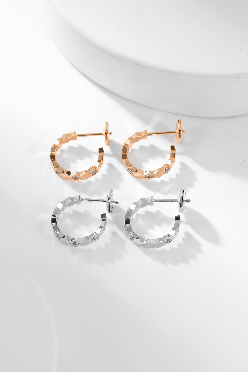 ¡®Dream¡¯BEE LOVE DIAMOND HOOP EARRINGS