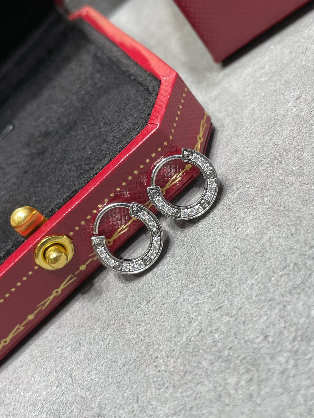 ¡®Dream¡¯LOVE DIAMOND EARRINGS