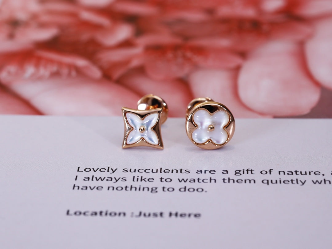 ¡®Dream¡¯STAR AND SUN PINK GOLD MOP STUD EARRINGS