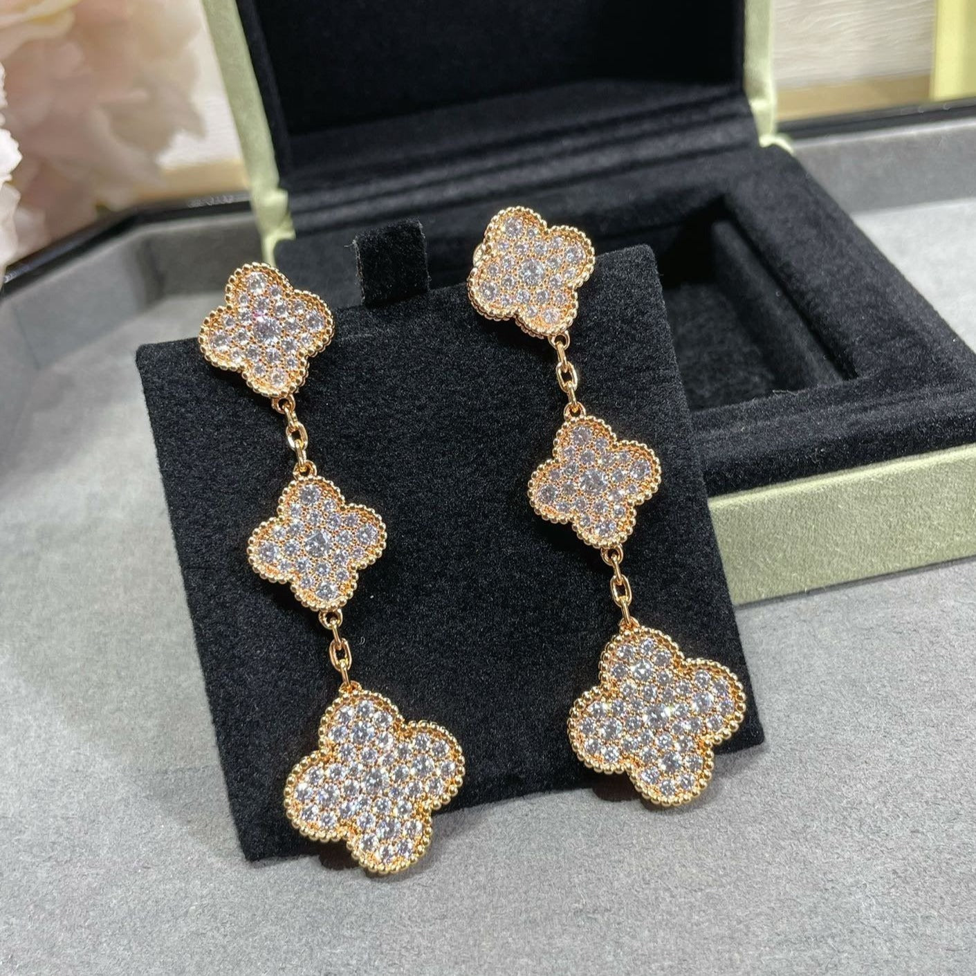 ¡®Dream¡¯CLOVER 3 MOTIFS DIAMOND PAVED ROSE GOLD OHRRINGE