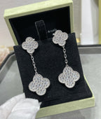 ¡®Dream¡¯CLOVER 2 MOTIFS DIAMOND PAVED SILVER EARRINGS