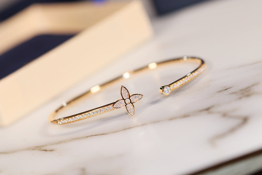 ¡®Dream¡¯IDYLLE GOLD OPEN BRACELET DIAMOND PAVED