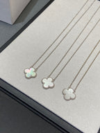 ¡®Dream¡¯CLOVER MEDIUM SILBER WEISS MOP HALSKETTE