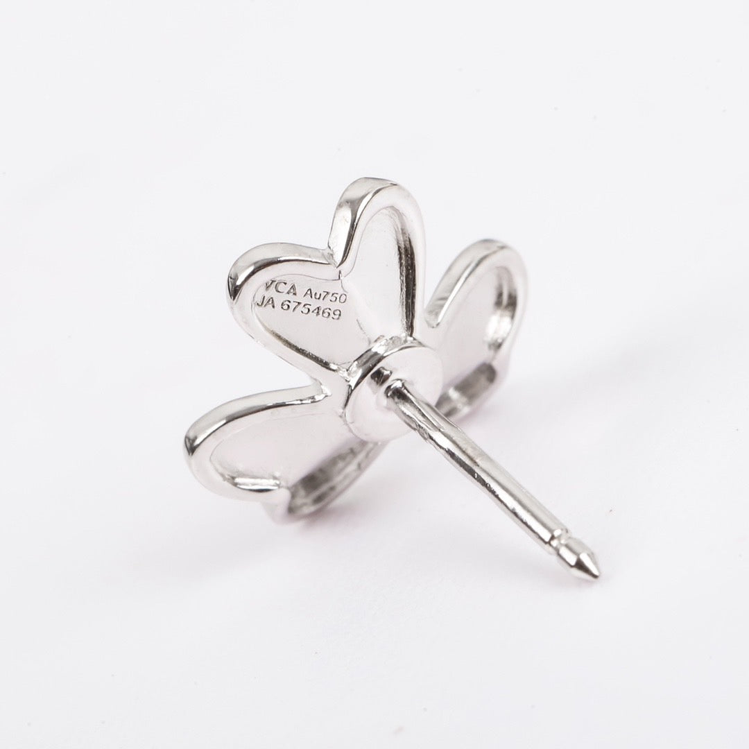 「ドリーム」フリヴォル ミニ フラワー イヤリング