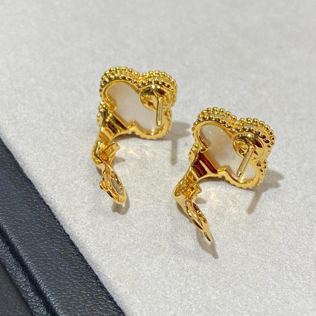 [Dream] CLOVER LARGE (20mm) 1 MOTIFS WHITE MOP STUD EARRINGS