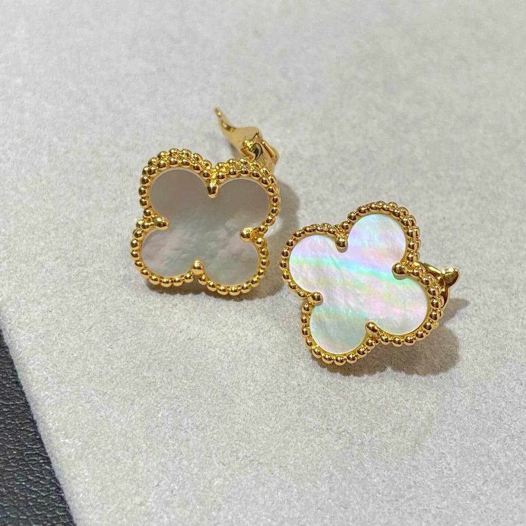 [Dream] CLOVER LARGE (20mm) 1 MOTIFS WHITE MOP STUD EARRINGS