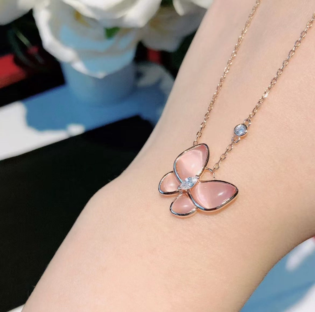 [Dream]BUTTERFLY PINK MOTHER-OF-PEARL DIAMOND NECKLACE