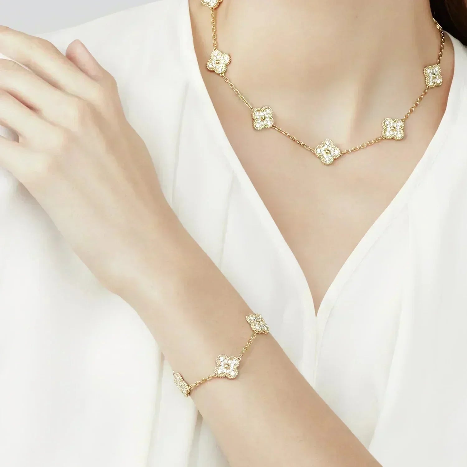 [Dream] 新CLOVER 5 モチーフ フルダイヤモンド ブレスレット コレクション