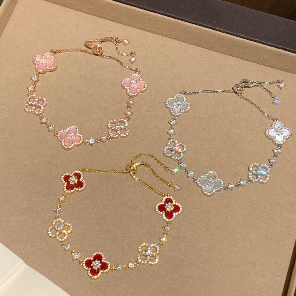 ¡®Dream¡¯CLOVER 5 MOTIF PINK BLUE RED WHITE BRACELET