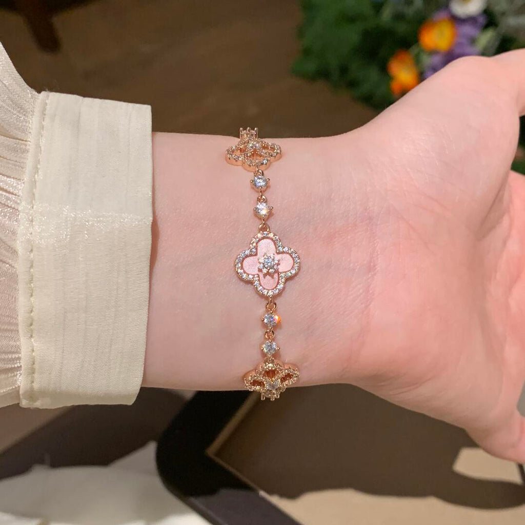 ¡®Dream¡¯CLOVER 5 MOTIF PINK BLUE RED WHITE BRACELET