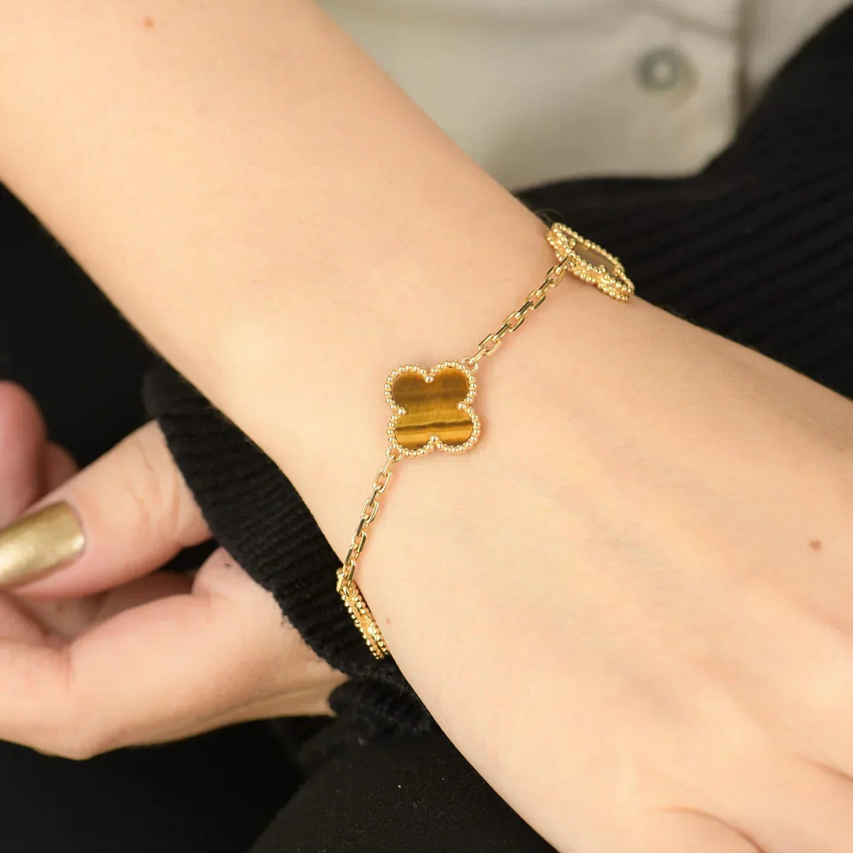 [Dream]Neue CLOVER 5 MOTIFS TIGER EYE ARMBAND-KOLLEKTION