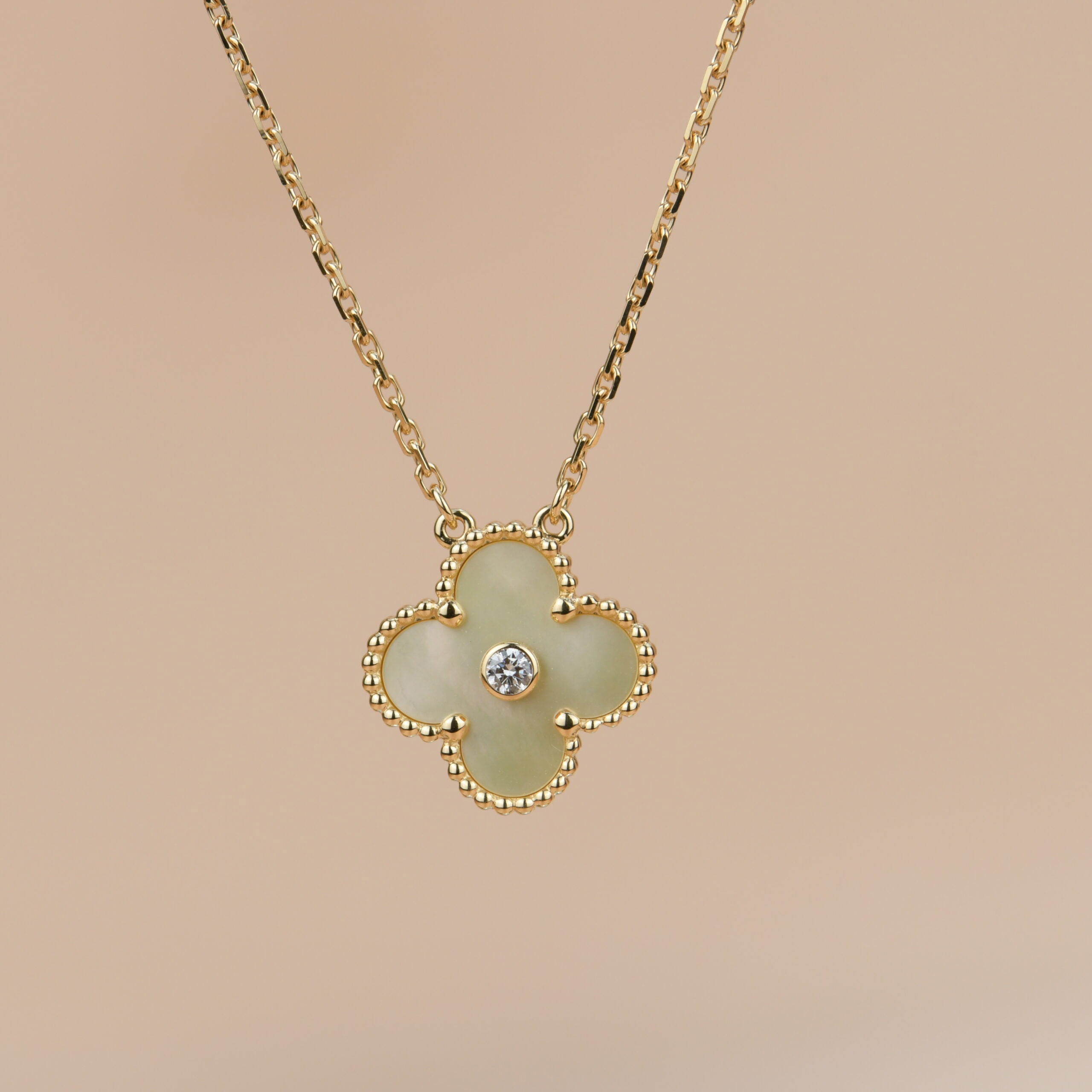 ¡®Dream¡¯CLOVER 15MM DIAMANT GOLD PERLMUTT HALSKETTE
