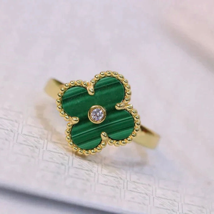 „Dream“ CLOVER MALACHITRING GOLD DIAMANT