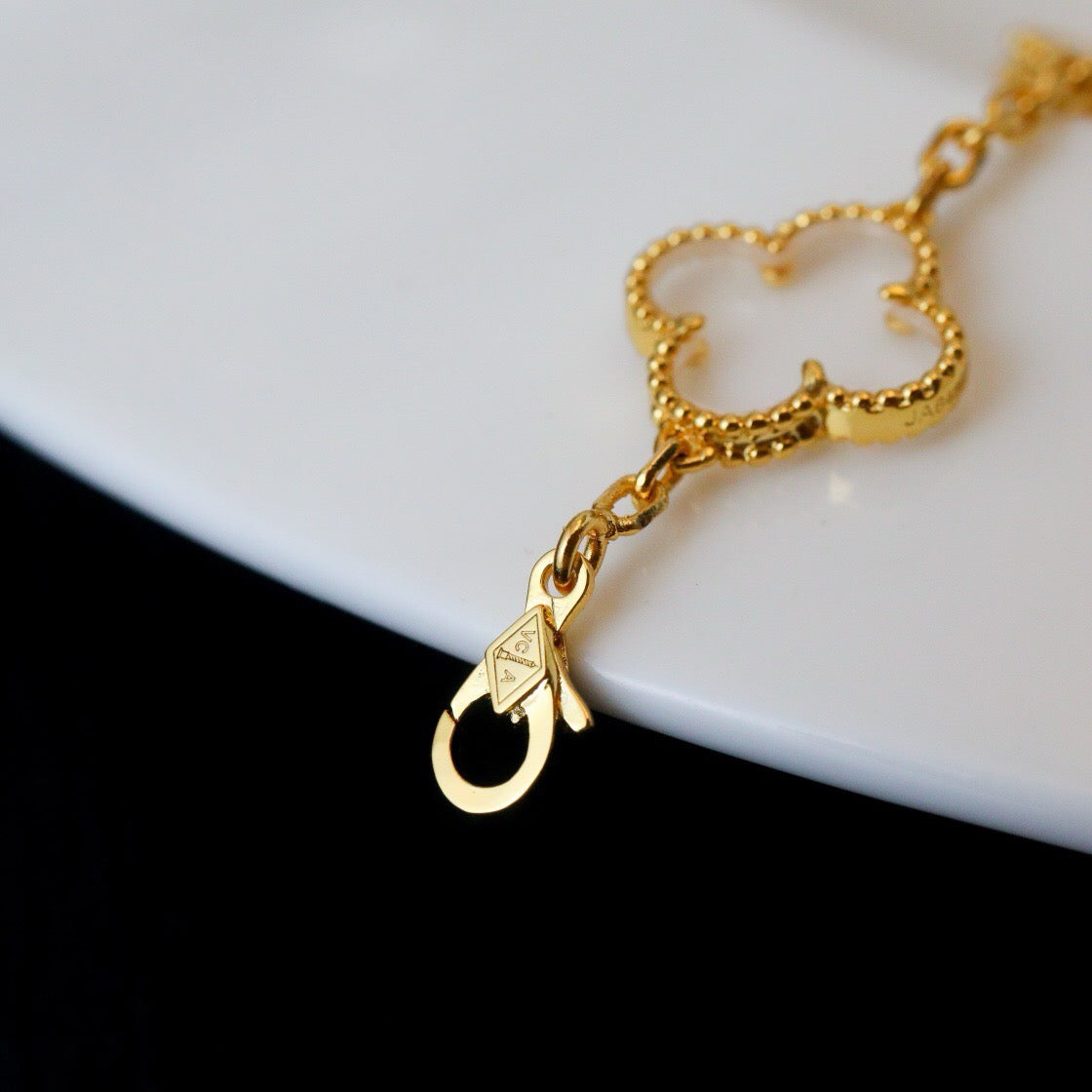 [Dream]New CLOVER 5 MOTIF ROCK CRYSTAL BRACELET