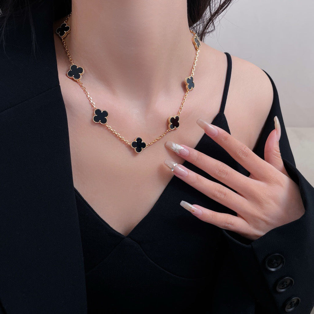 ¡®Dream¡¯CLOVER 10 MOTIFS ONYX NECKLACE