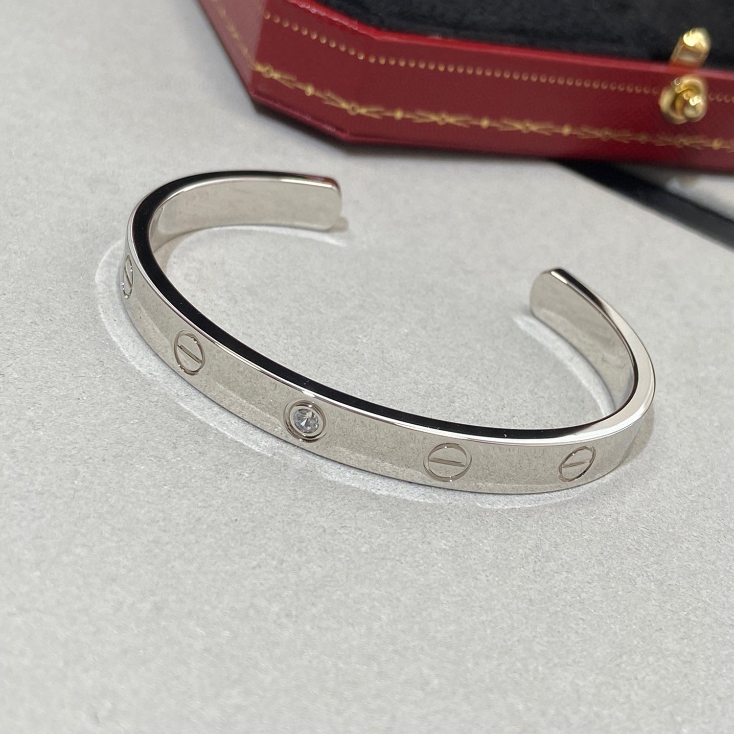 ®ドリーム®LOVEブレスレット 6.1MM 1ダイヤモンド オープンカフ