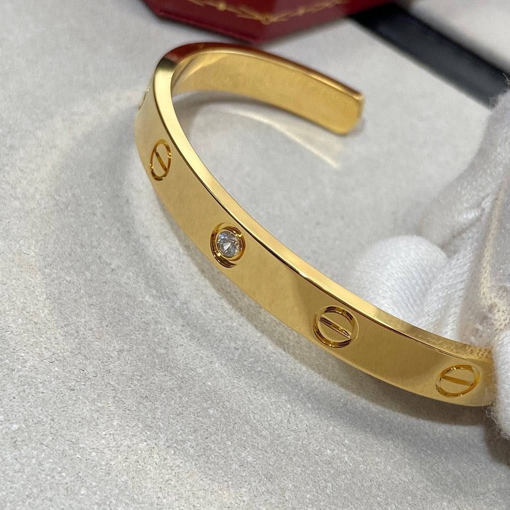 „Dream“ LOVE ARMREIF 6,1 MM 1 DIAMANT OFFEN