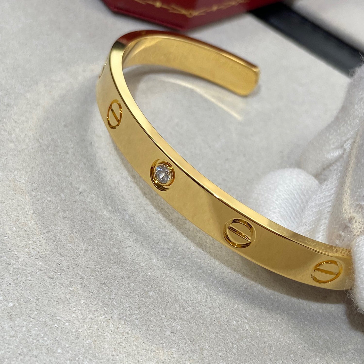 ®ドリーム®LOVEブレスレット 6.1MM 1ダイヤモンド オープンカフ