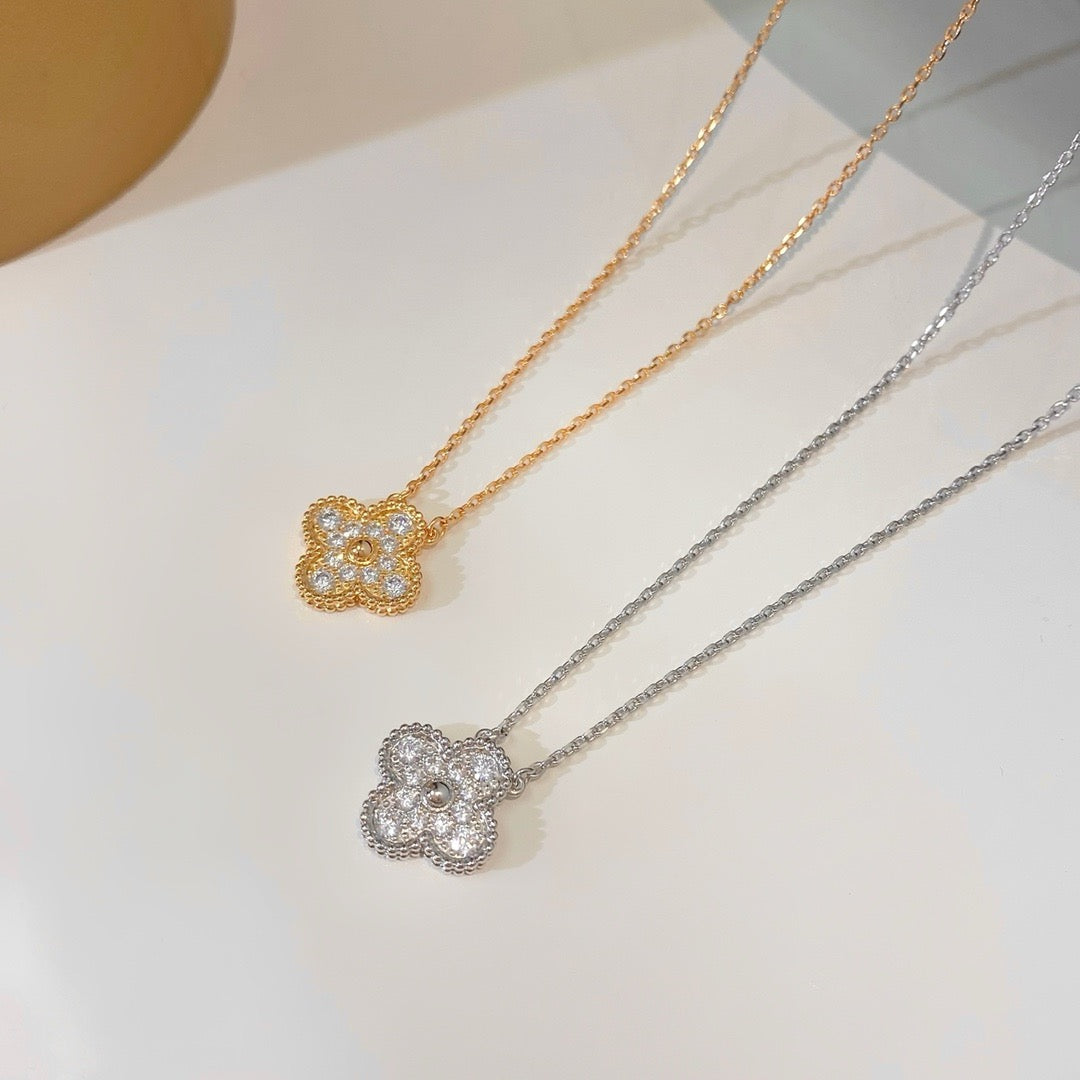 "Dream"CLOVER 15MM DIAMANT EINZELNE BLUMENKETTE
