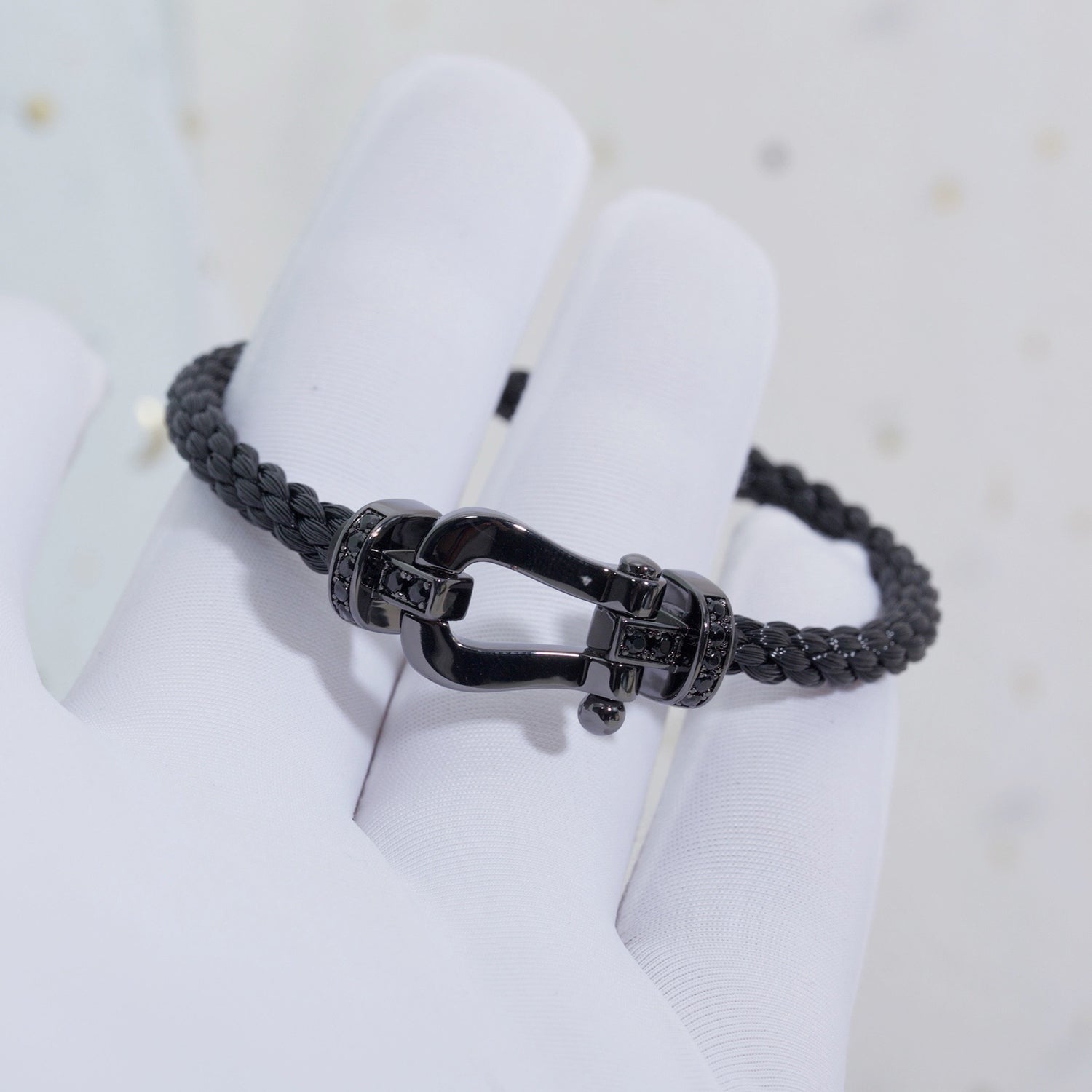 ¡®Dream¡¯FORCE GROSSE SERIE HUFEISEN SCHWARZES SAMURAI ARMBAND