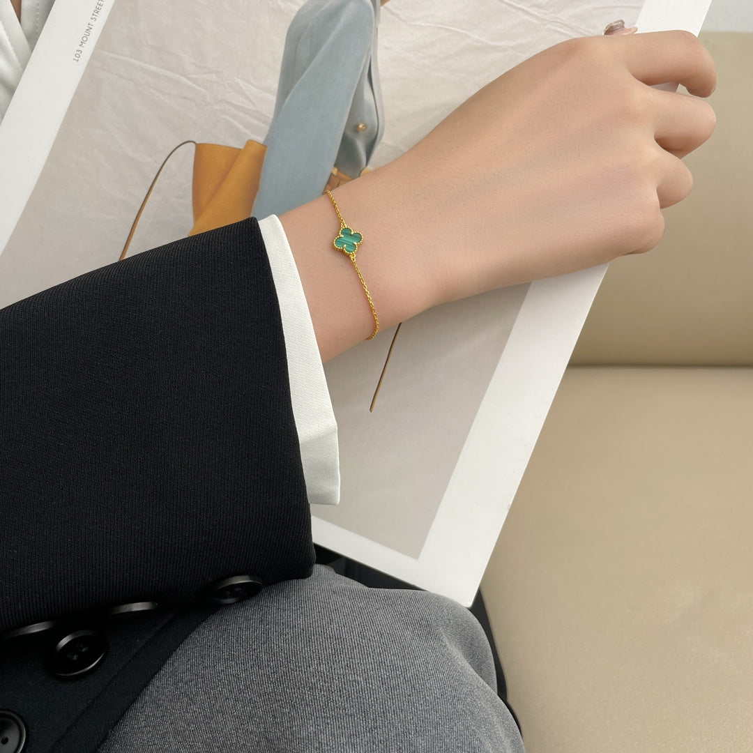 ¡®Dream¡¯CLOVER BRACELET MALACHITE 1 MOTIF