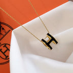 ¡®Dream¡¯HM CLIC BLACK ENAMEL GOLD NECKLACE