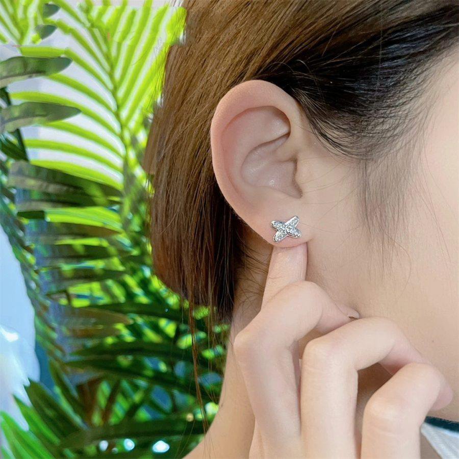 ¡®Dream¡¯JEUX DE SILVER DIAMOND EARRINGS