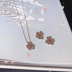 „Dream“ FRIVOLE ROSÉGOLDENE BLUMENOHRRINGE MIT DIAMANTEN