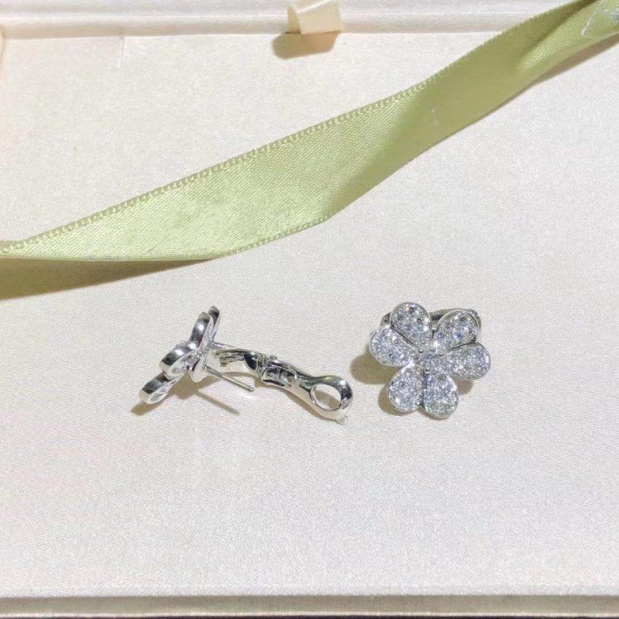 „Dream“-Frivole-Ohrringe aus Sterlingsilber mit Blumen und Diamanten