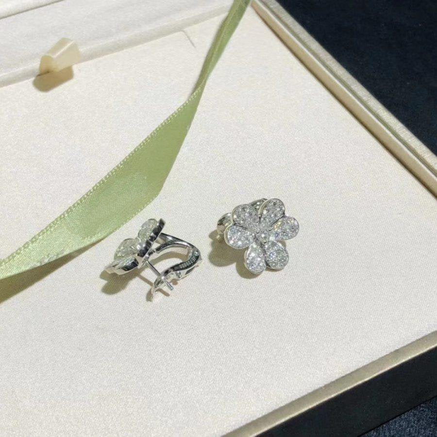 „Dream“-Frivole-Ohrringe aus Sterlingsilber mit Blumen und Diamanten