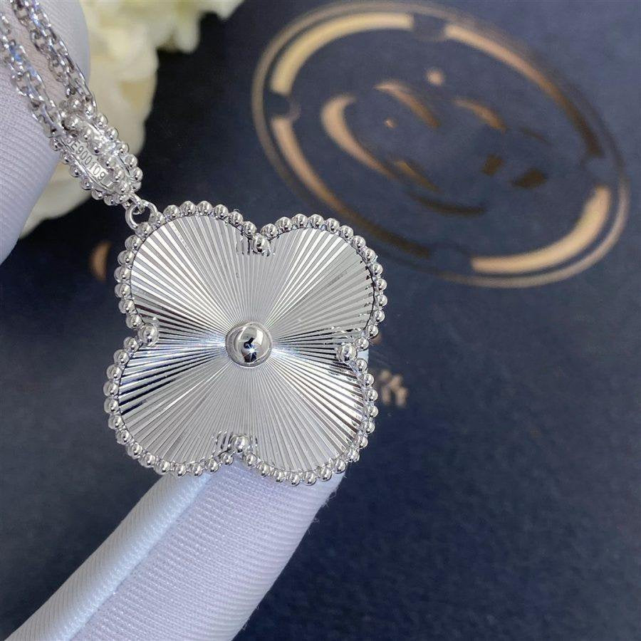 ¡®Dream¡¯CLOVER 25MM SILBERNE GROSSE KLEEHALSKETTE