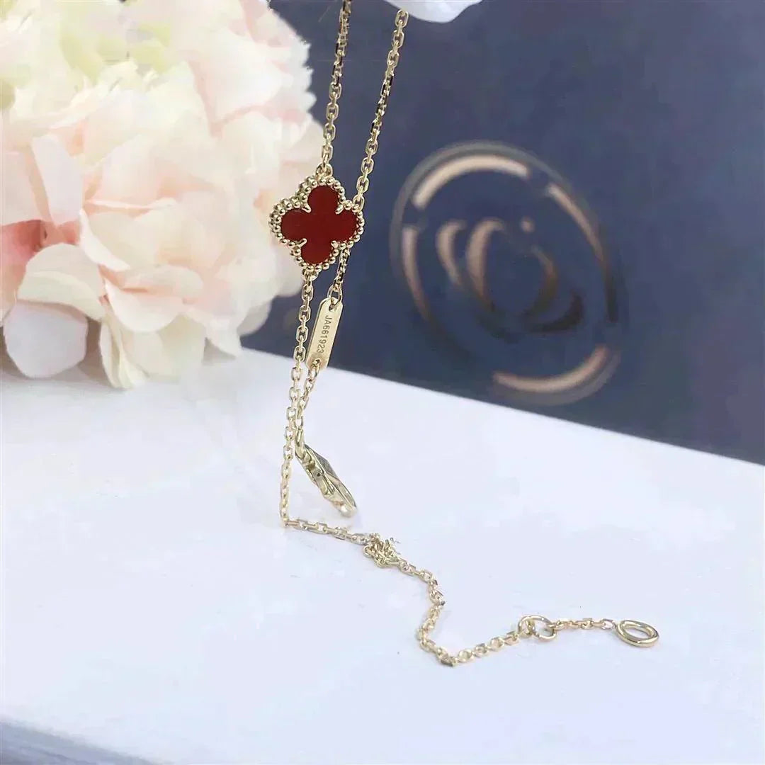 ¡®Dream¡¯CLOVER  CARNELIAN SINGLE FLOWER BRACELET